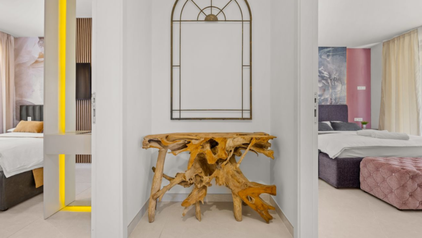 Gallery item